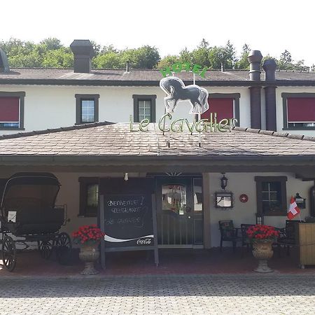 Le Cavalier Hotell Soyhières Exteriör bild