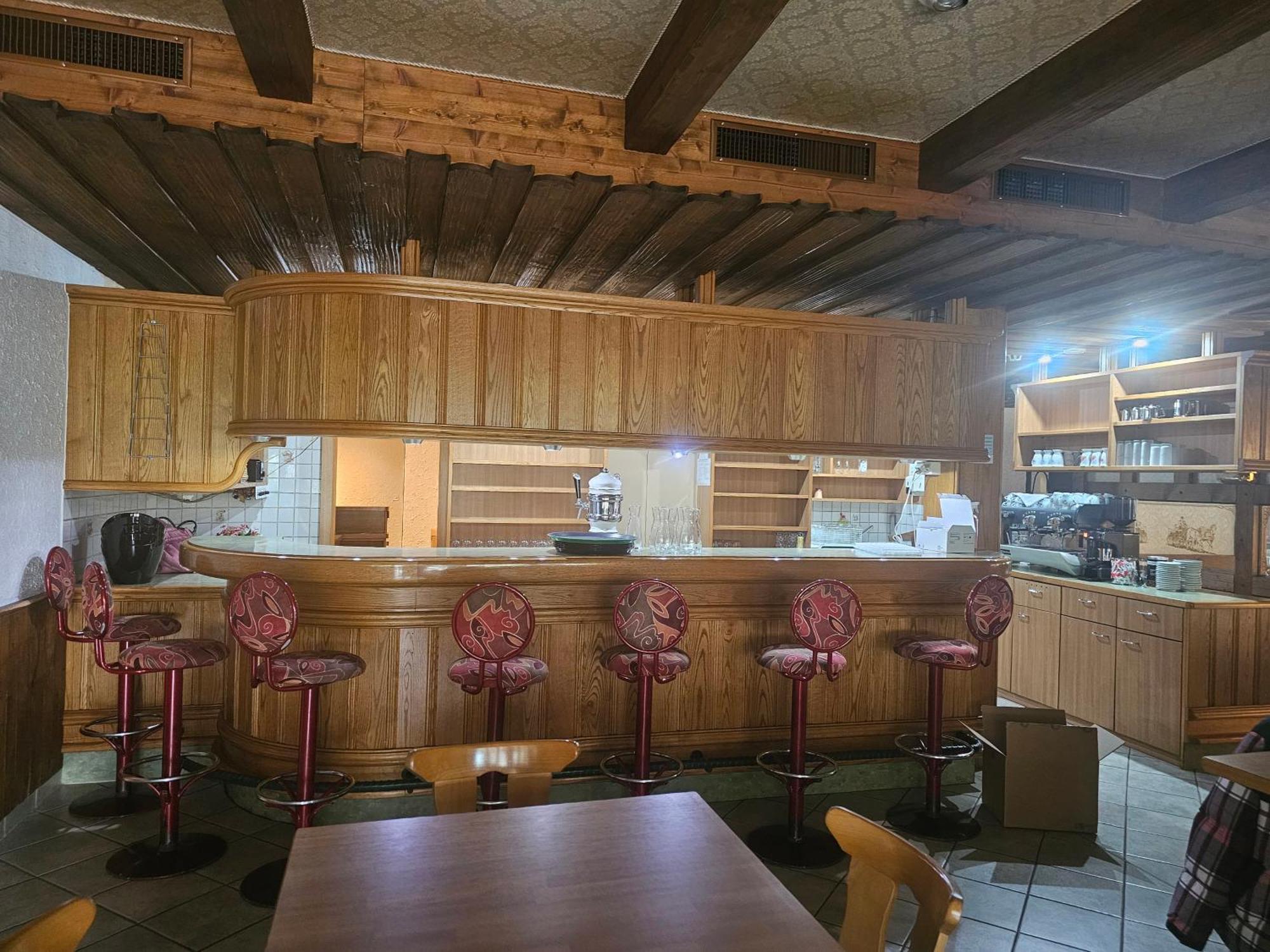Le Cavalier Hotell Soyhières Exteriör bild