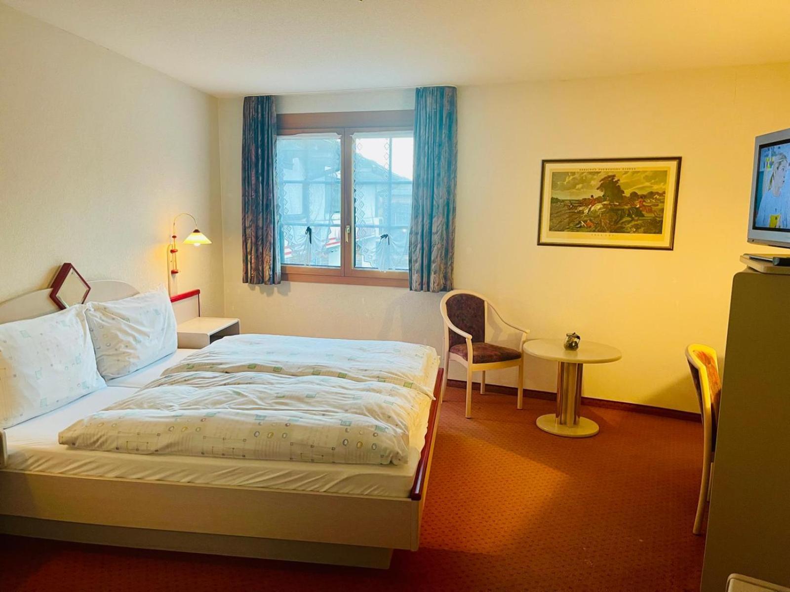 Le Cavalier Hotell Soyhières Exteriör bild