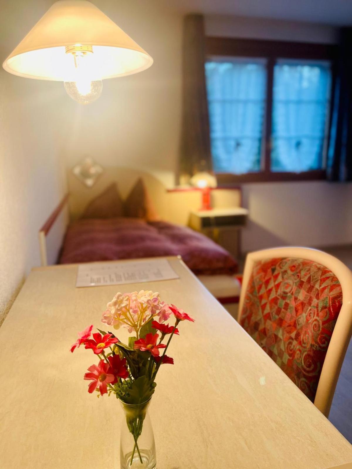 Le Cavalier Hotell Soyhières Exteriör bild